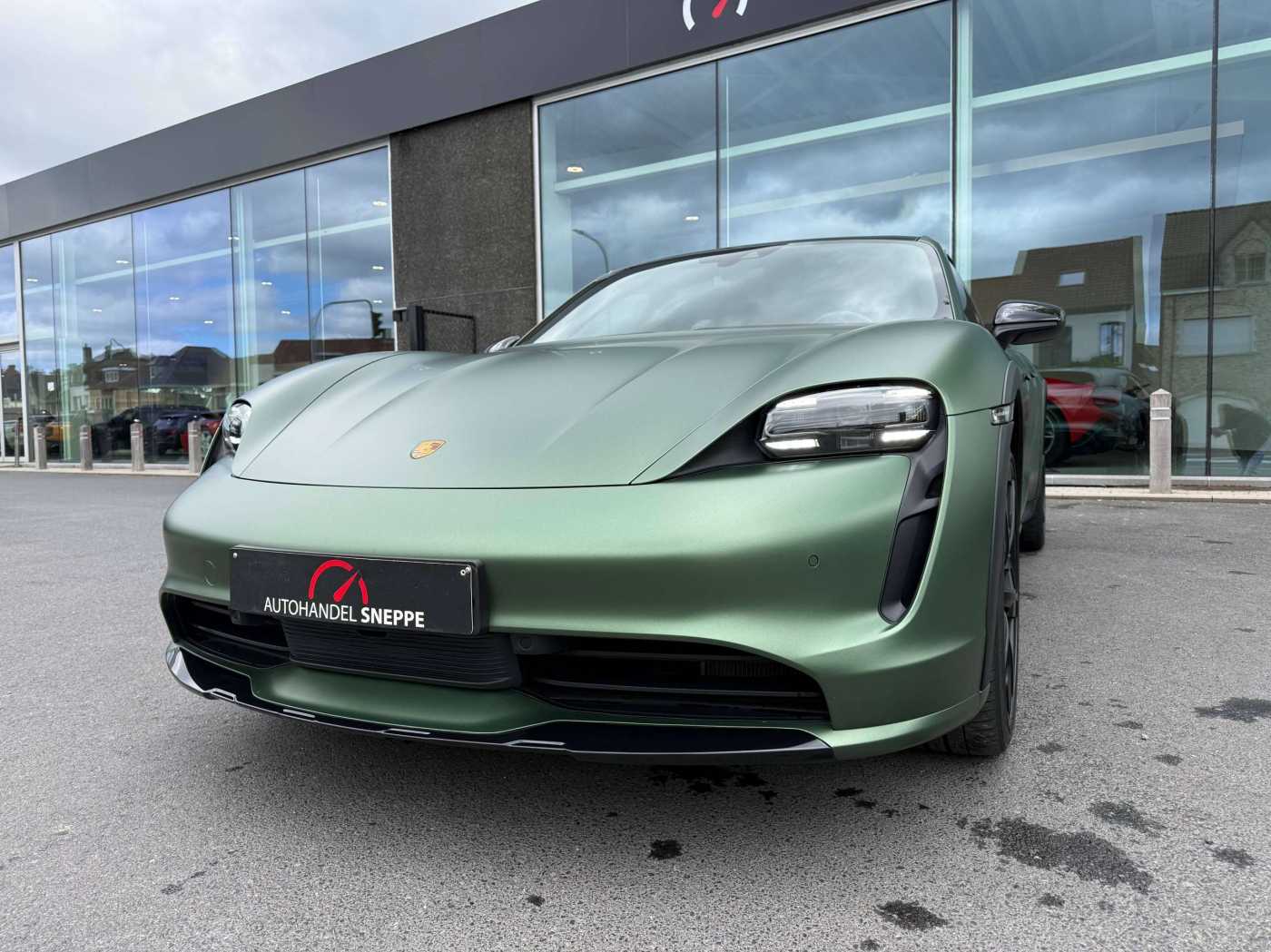 Porsche Taycan