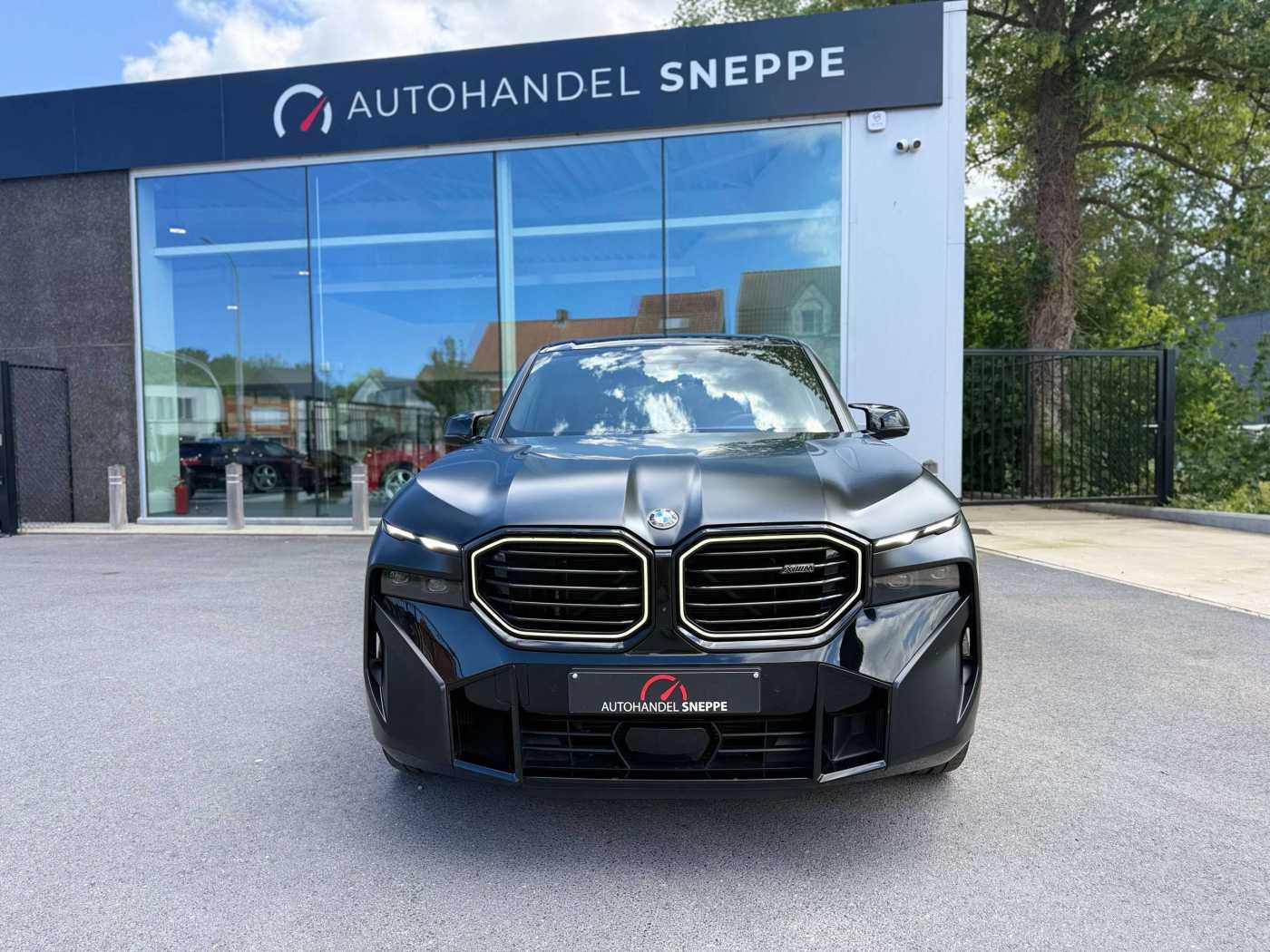 BMW XM
