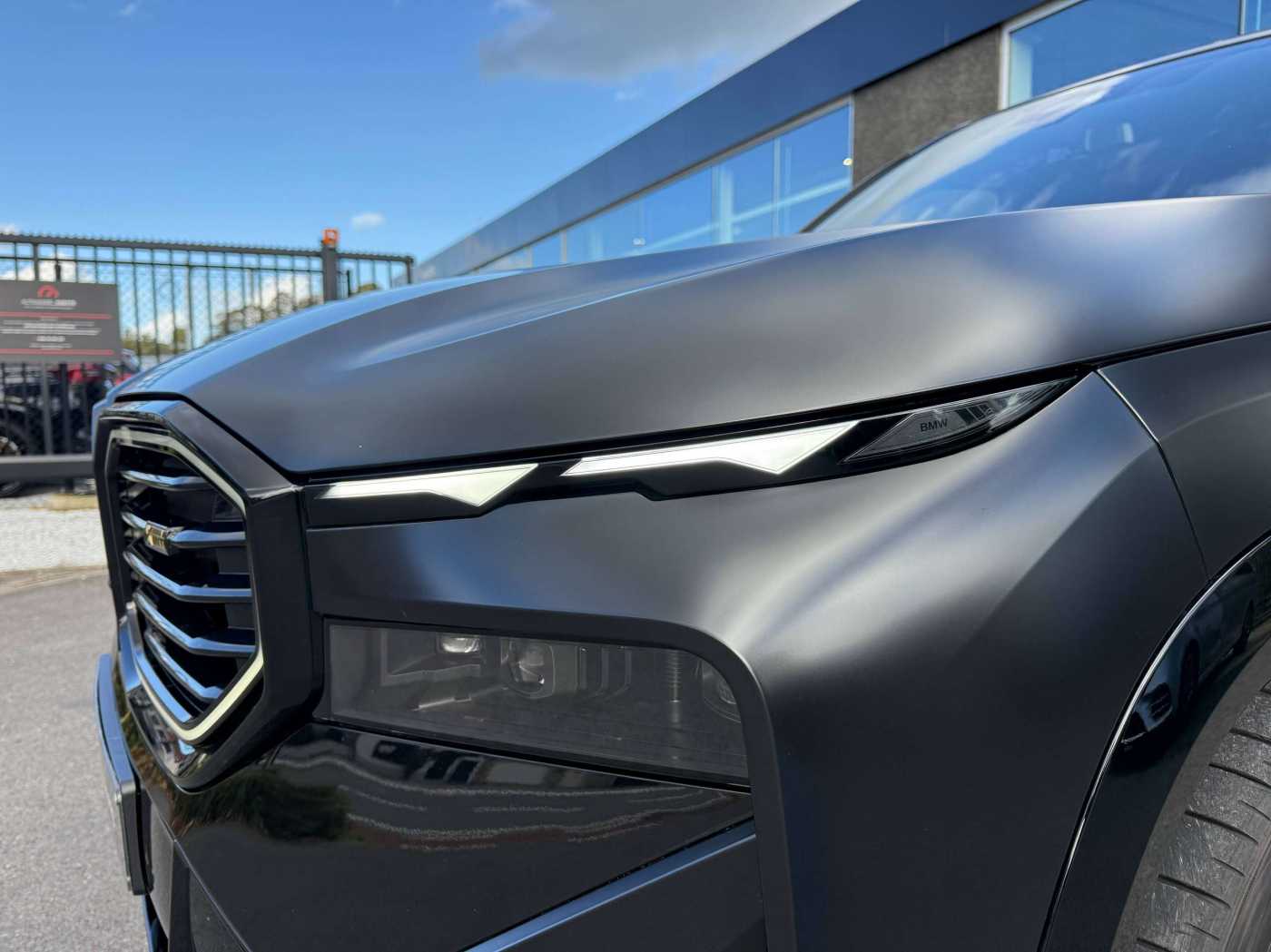 BMW XM