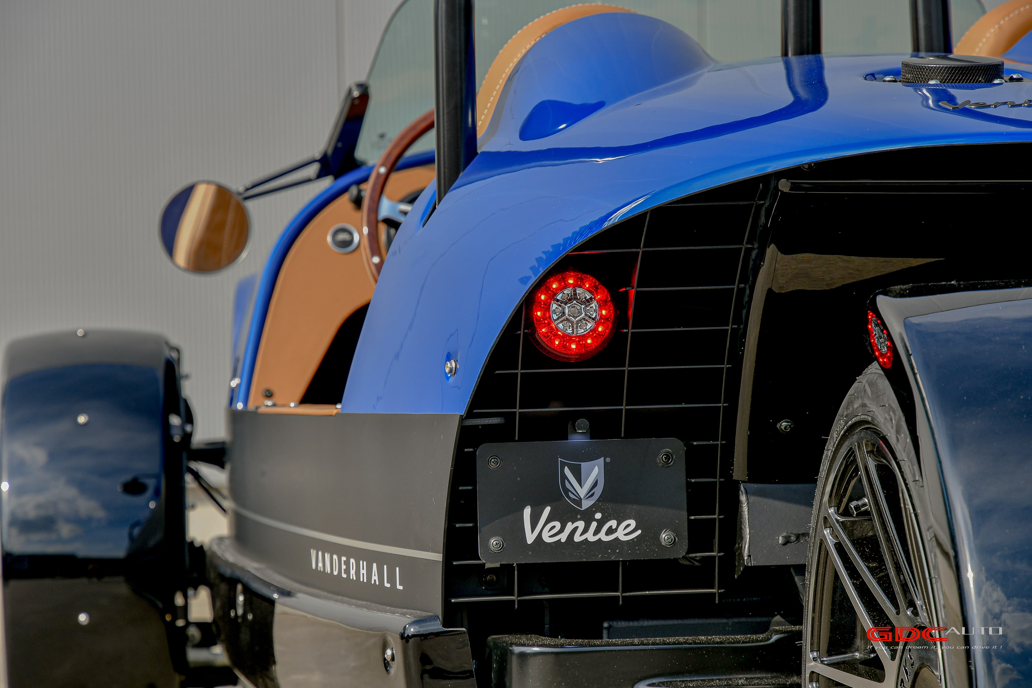 Vanderhall Venice