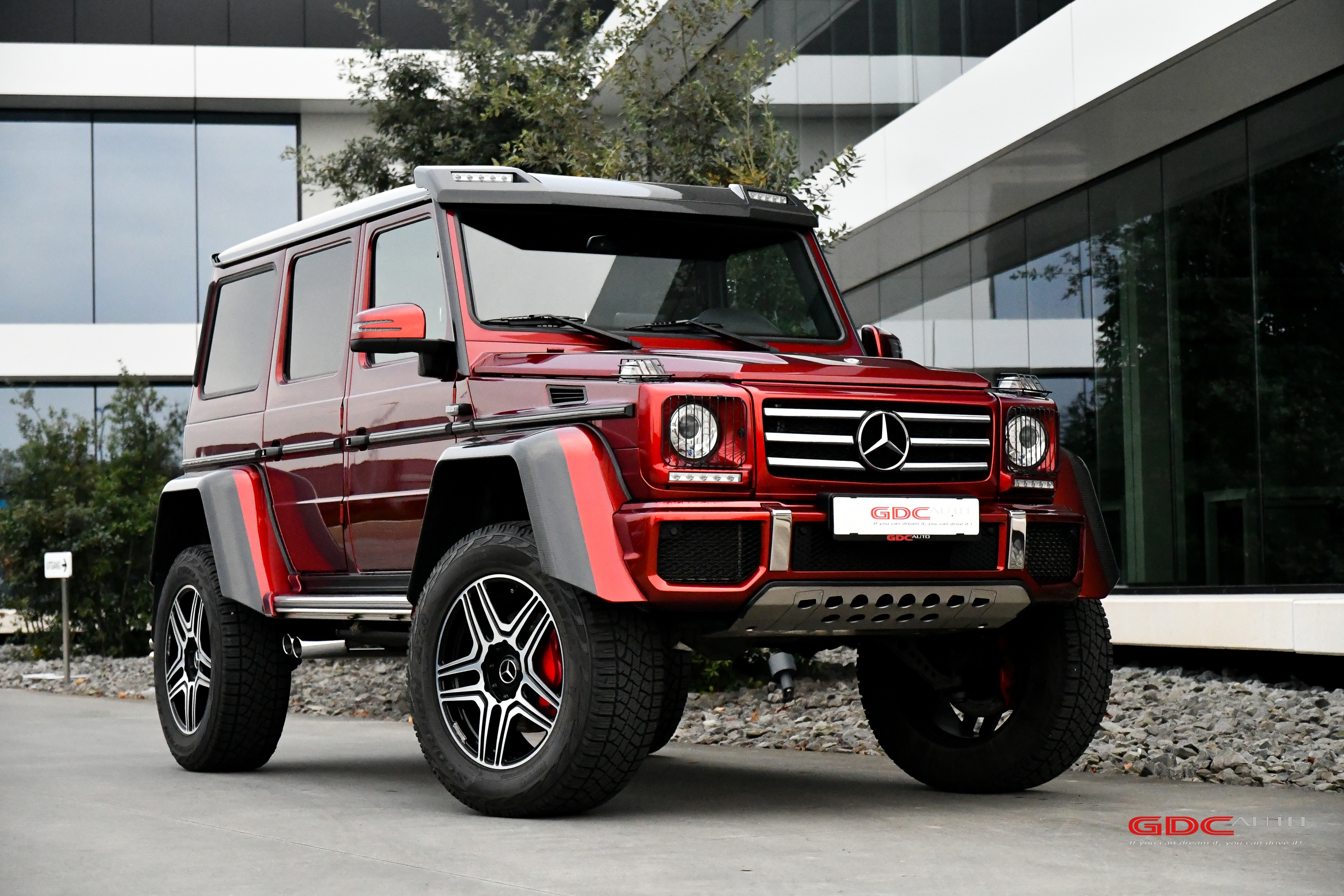 Mercedes-Benz G 500