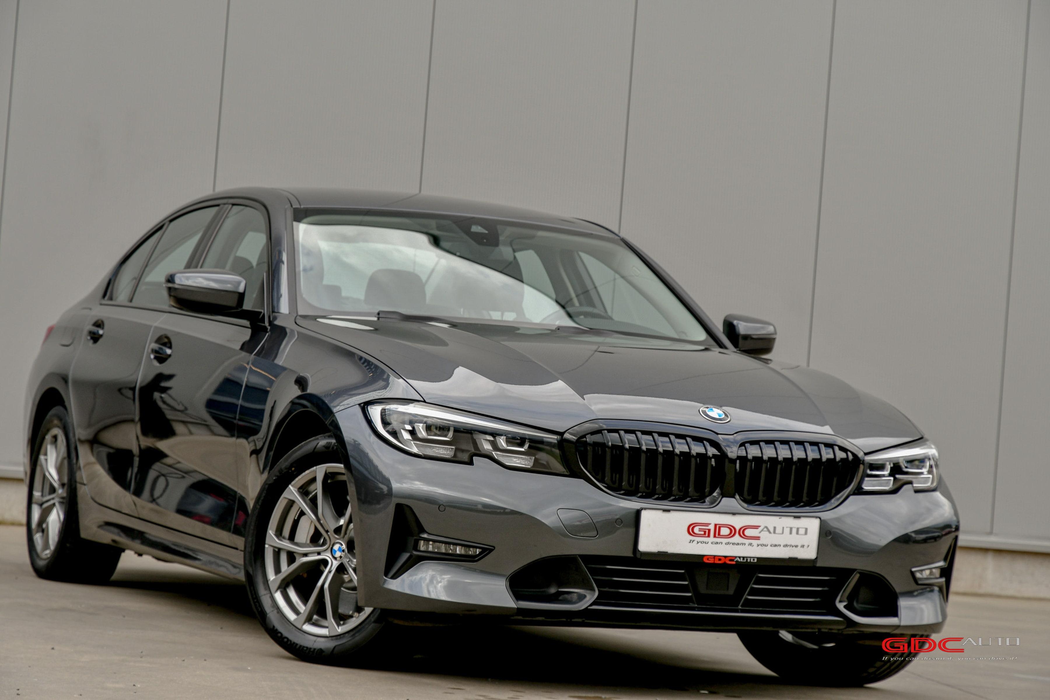 BMW 330 Berline