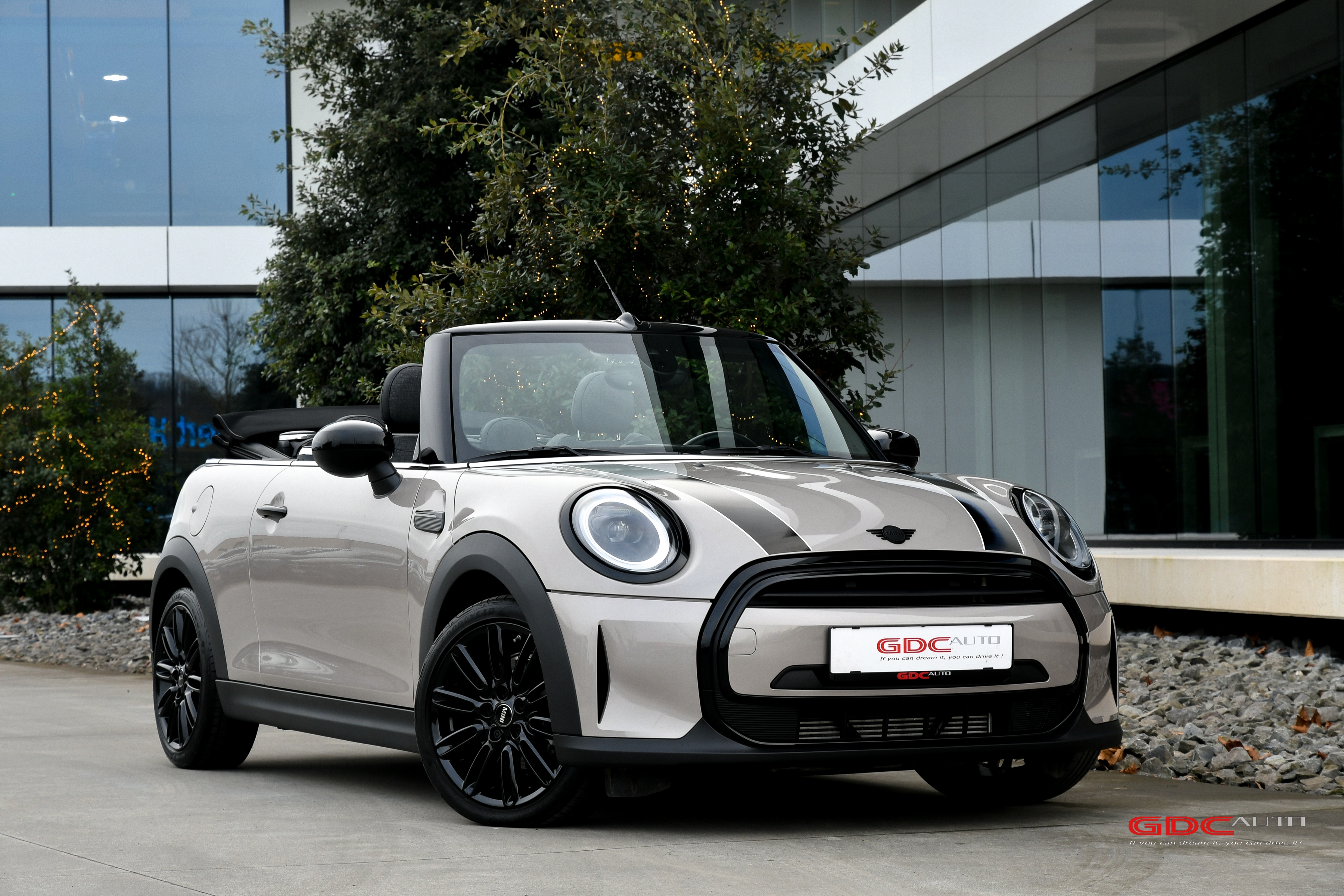 MINI Cooper Cabrio