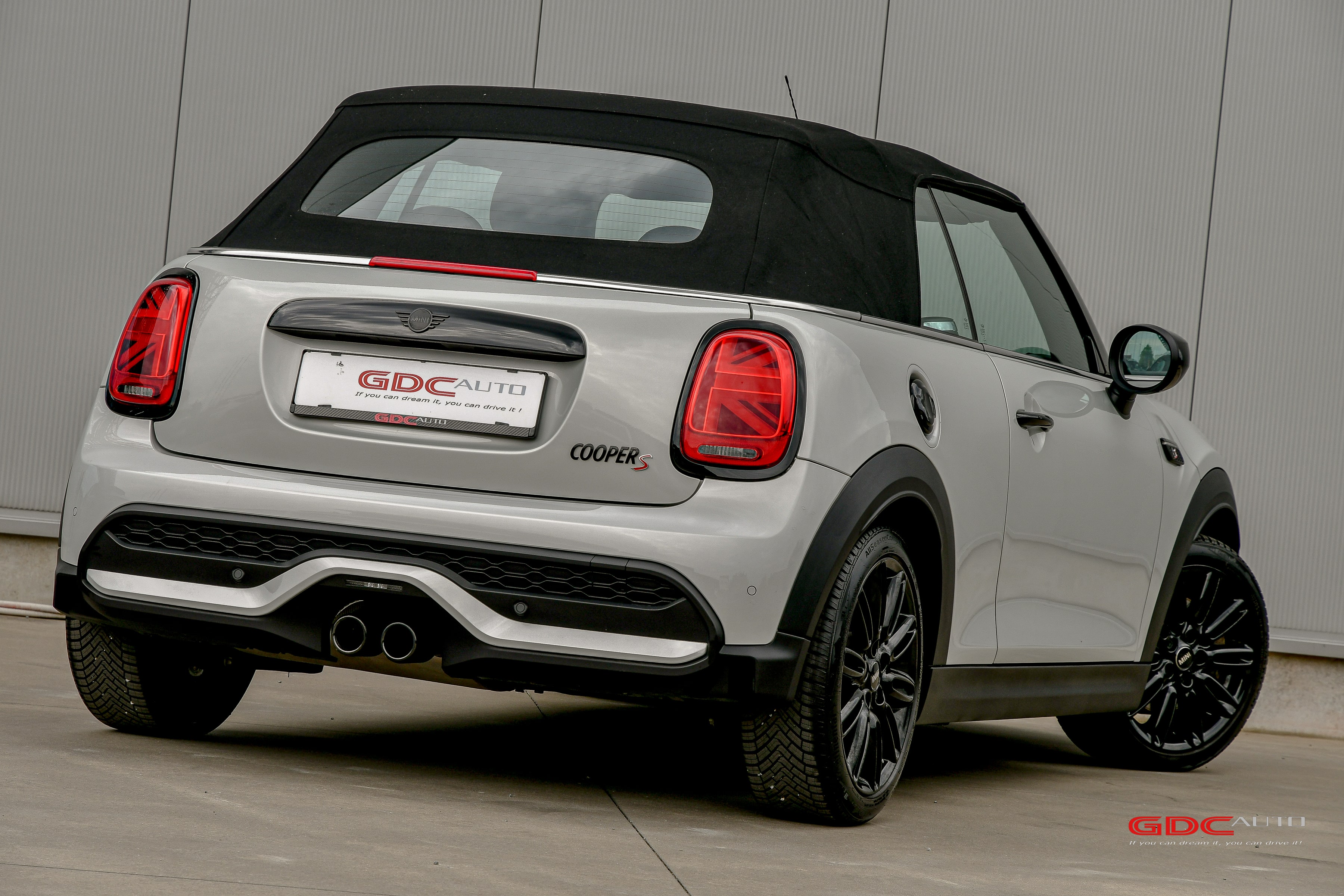 MINI Cooper S Cabrio