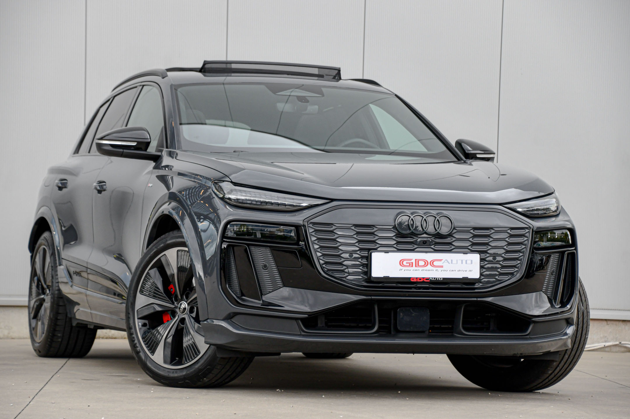 Q6 E-Tron